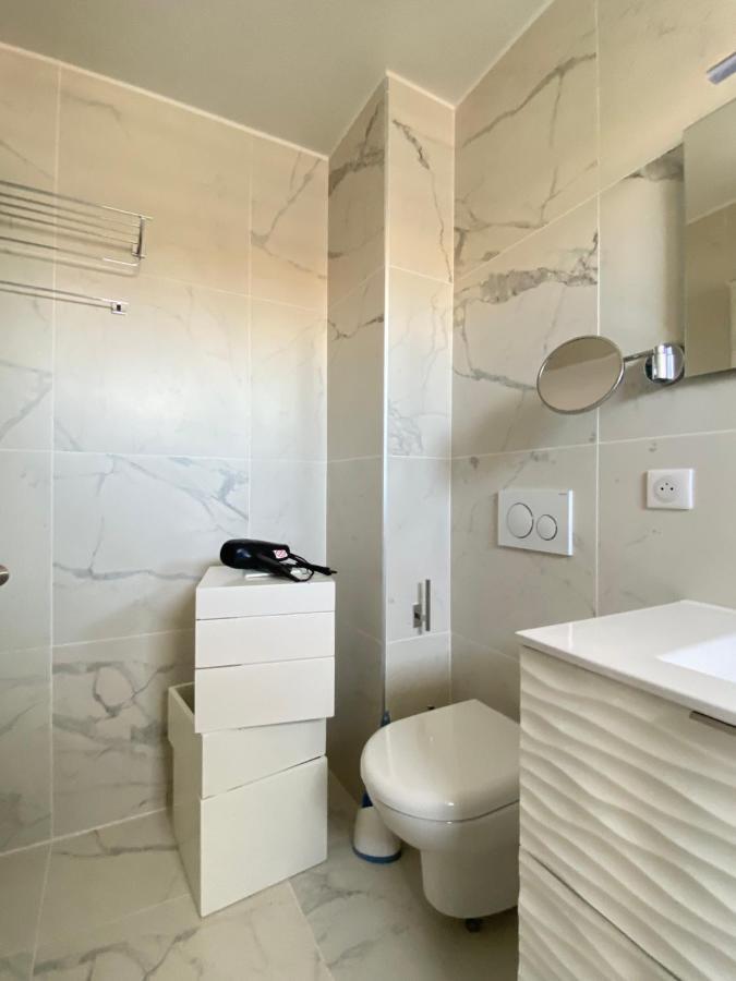 T3 Climatise Villa Juana Avec Parking Et Proche Plage Antibes Extérieur photo